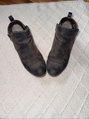 Dunes Distressed Brown Ankle Booties
